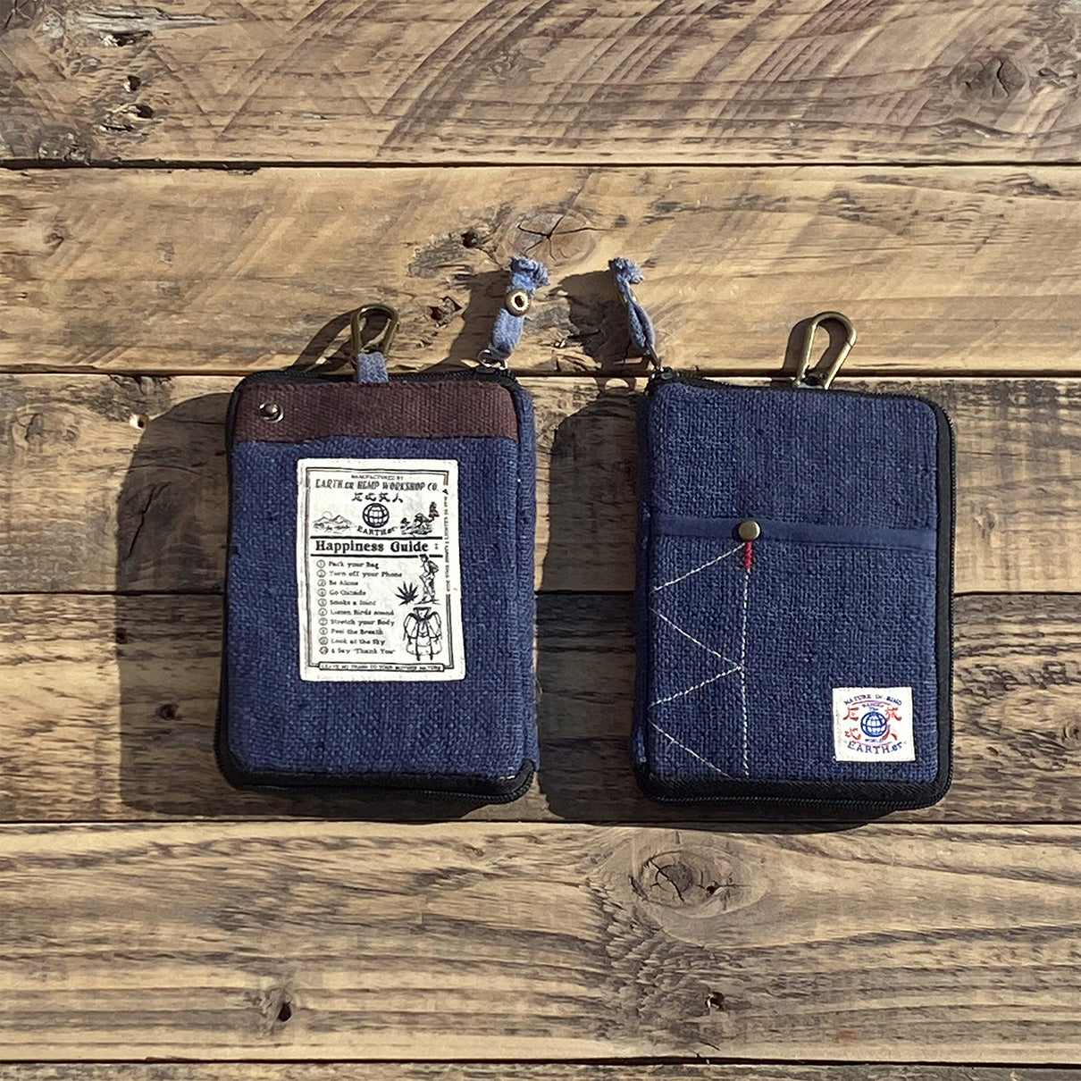 PHONE & PASSPORT HOLDER